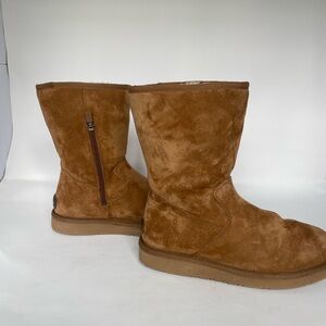 Ugg Classic Short II, Chestnut, US 8, Suede outside shearling inside